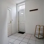 3-bedroom 3 Bathrooms Renovated In 2023 Tourcoing