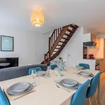3-bedroom 3 Bathrooms Renovated In 2023 Appartement *