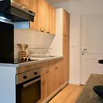 3-bedroom 3 Bathrooms Renovated In 2023 Appartement