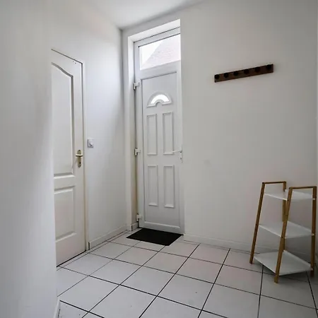 3-bedroom 3 Bathrooms Renovated In 2023 투르쿠앵