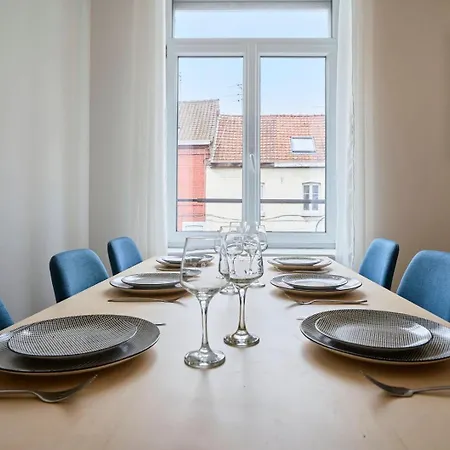 3-bedroom 3 Bathrooms Renovated In 2023 Apartmán *