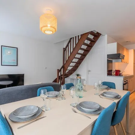 3-bedroom 3 Bathrooms Renovated In 2023 Apartmán *