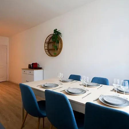 3-bedroom 3 Bathrooms Renovated In 2023 * Tourcoing