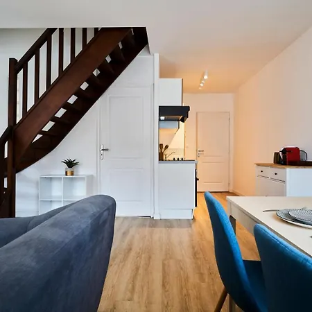 3-bedroom 3 Bathrooms Renovated In 2023 Apartmán *