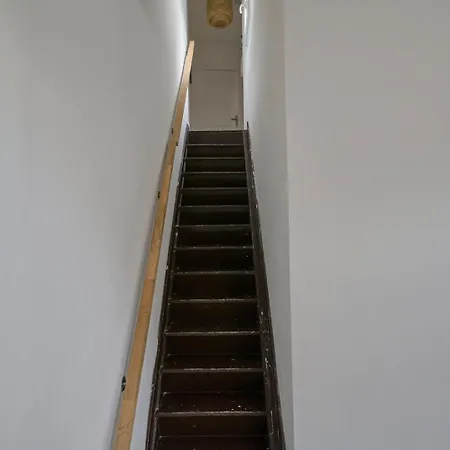 Apartmán 3-bedroom 3 Bathrooms Renovated In 2023