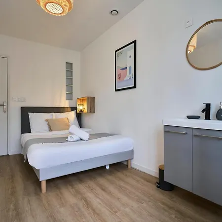 Apartmán 3-bedroom 3 Bathrooms Renovated In 2023 *