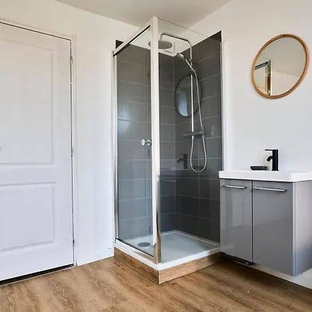 3-bedroom 3 Bathrooms Renovated In 2023