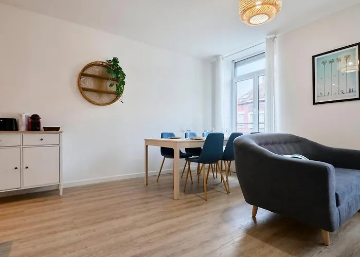 3-bedroom 3 Bathrooms Renovated In 2023 Appartement