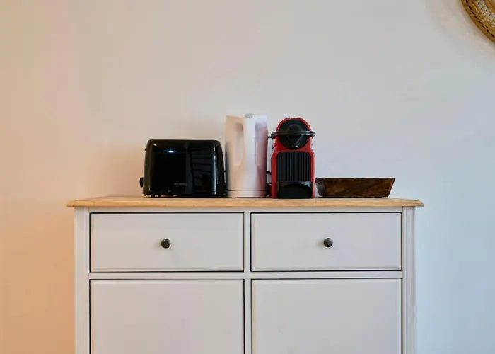 3-bedroom 3 Bathrooms Renovated In 2023 Tourcoing