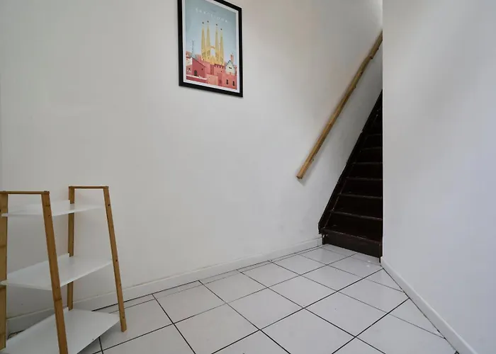 Appartement 3-bedroom 3 Bathrooms Renovated In 2023 *