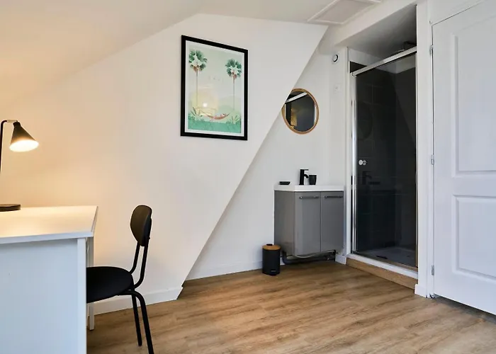 3-bedroom 3 Bathrooms Renovated In 2023 Tourcoing