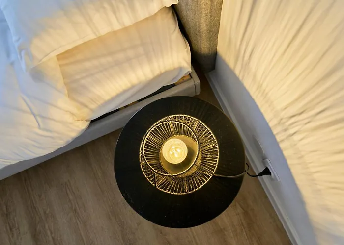 3-bedroom 3 Bathrooms Renovated In 2023 * Tourcoing