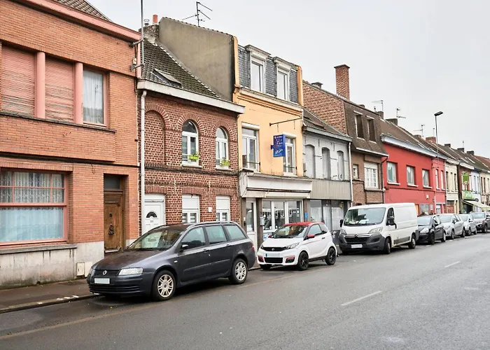 Appartement 3-bedroom 3 Bathrooms Renovated In 2023 Tourcoing